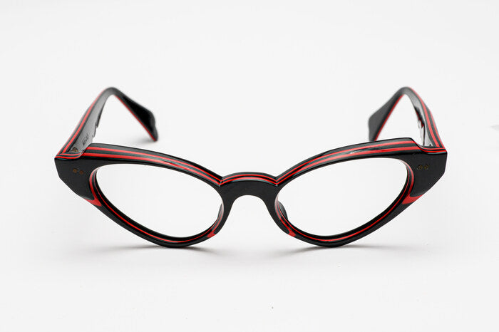 Christan black + red cateye 70's