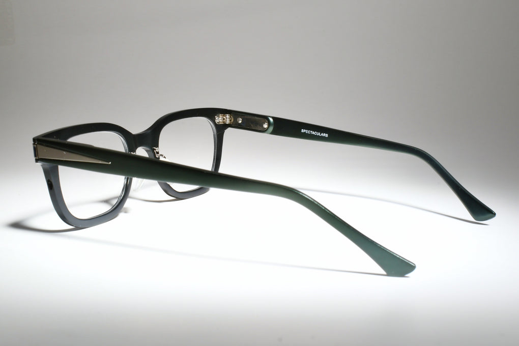 Spectaculars “Kip” Green