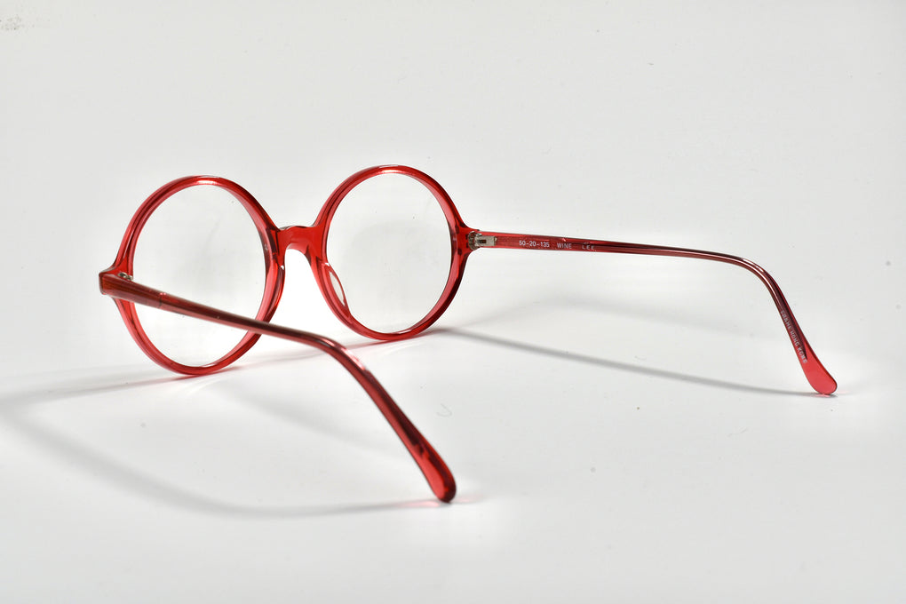 Vintage 90’s Round