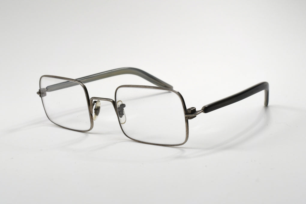 Vintage Oliver Peoples